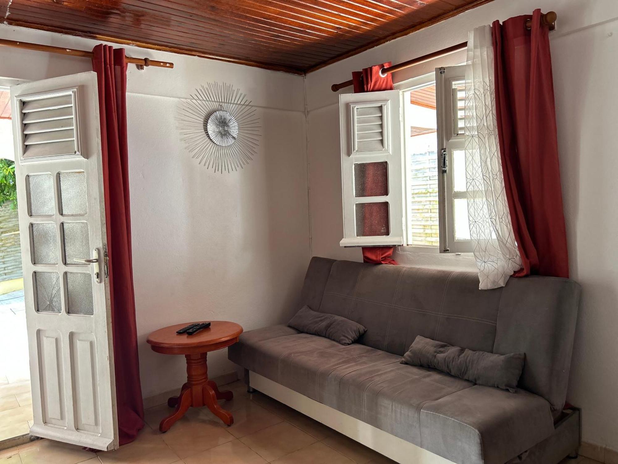 Villa A Louer A Sainte-Anne En Martinique Zewnętrze zdjęcie